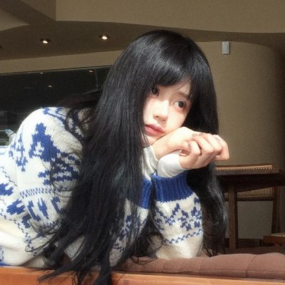 校草是女生